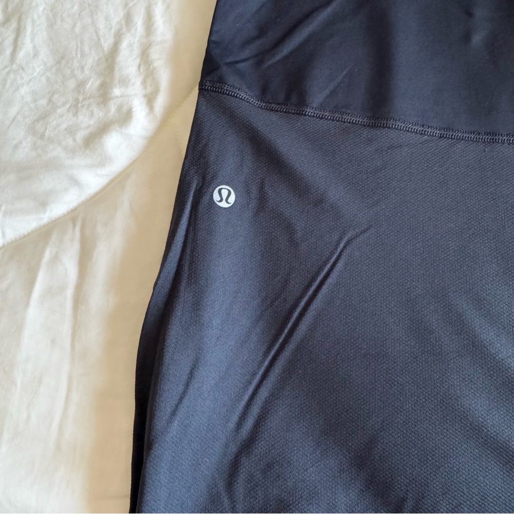 Lululemon tank top - Picture 3 of 5